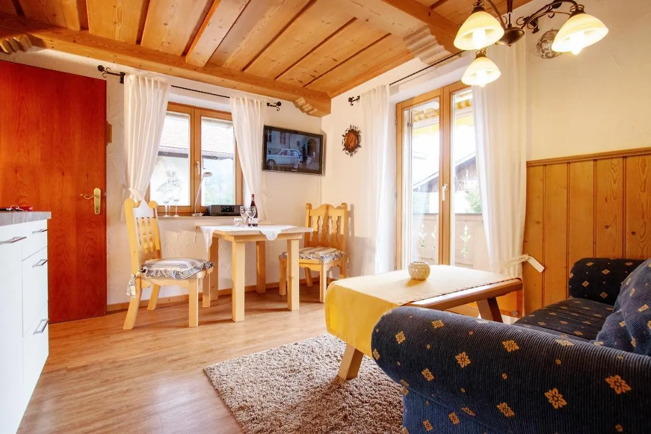 Apartment Ferienhaus Alpenzauber Krun