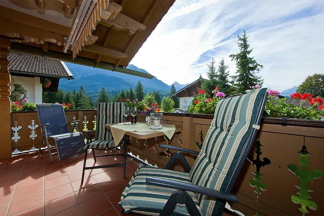 Ferienhaus Alpenzauber Krun 0*,